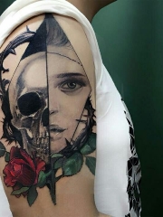大臂几何玫瑰花与骷髅纹身图案