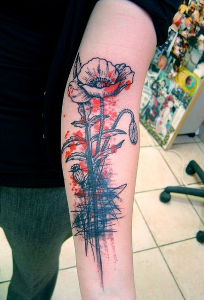 点击大图看下一张：手臂上好看的抽象罂粟花线条纹身