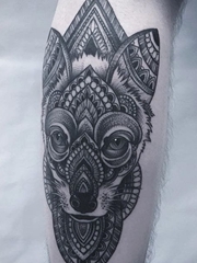 黑色的手绘纹身几何纹身动物图案纹身