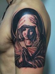 男士手臂圣母玛利亚图案纹身