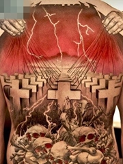 超酷的满背骷髅十字架纹身图案