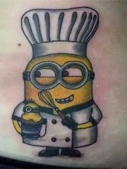 搞怪的厨师装小黄人纹身图案