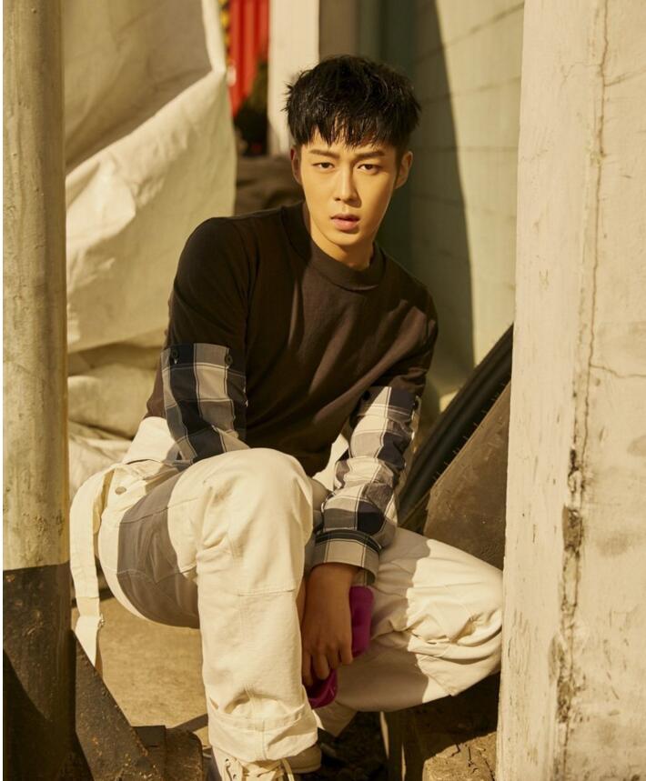 点击大图看下一张：SF9专辑burningsensastion