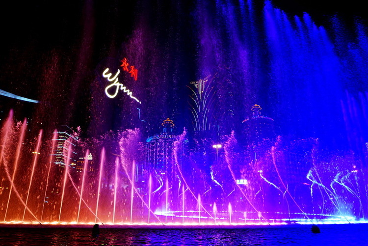 点击大图看下一张：风生水起