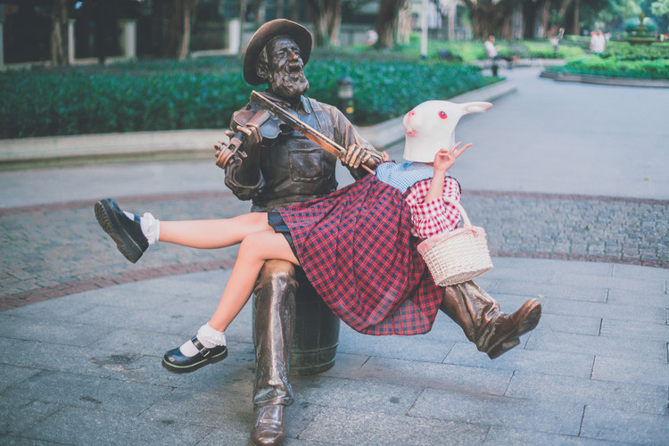 点击大图看下一张:疯兔的日常