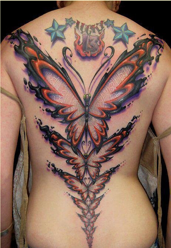 点击大图看下一张：欧美女背部创意3d蝴蝶纹身