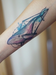 海中巨兽，手臂鲸鱼彩绘纹身