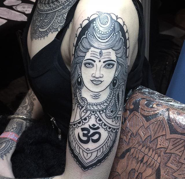 点击大图看下一张：泰国佛教纹身宗教纹身神话人物肖像纹身图案