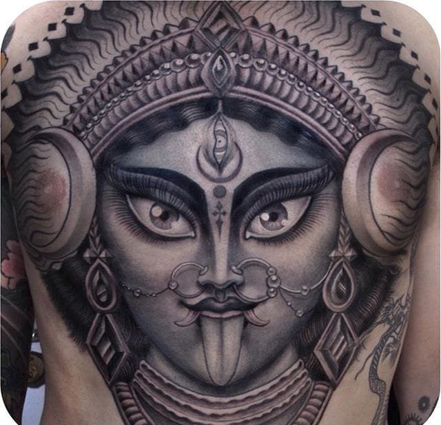 点击大图看下一张：泰国佛教纹身宗教纹身神话人物肖像纹身图案