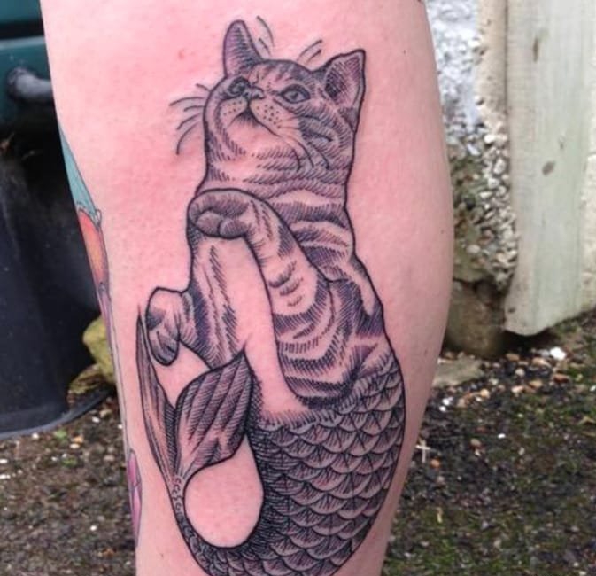 点击大图看下一张：14款彩色纹身动物猫脸纹身美人鱼纹身图案大全图片