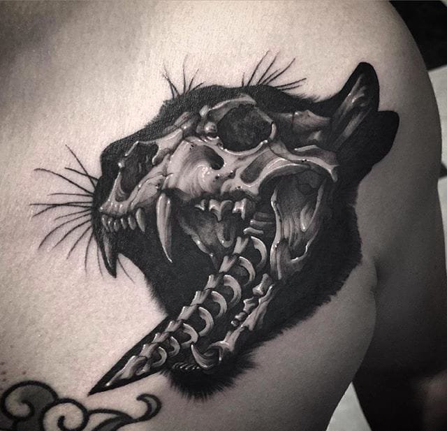 点击大图看下一张:黑色的x射线纹身骨头和骷髅头纹身图案