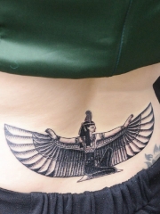 腰部个性埃及女神纹身图案