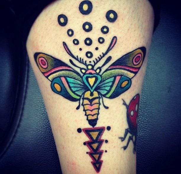 点击大图看下一张：11款漂亮的飞蛾纹身蝴蝶纹身动物图案纹身