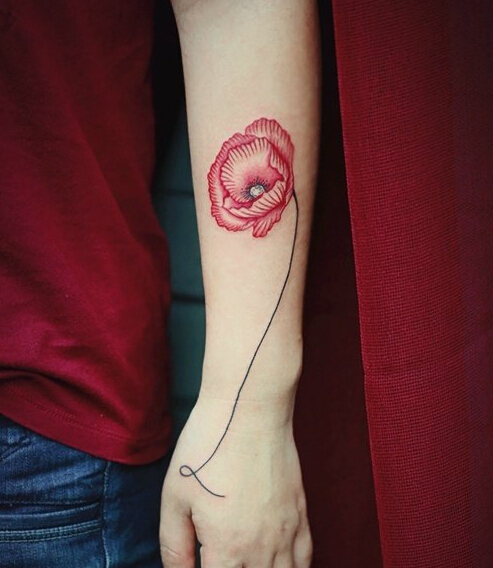 点击大图看下一张：手臂超诡异美丽花卉纹身图案