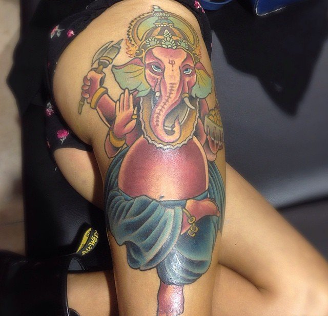 点击大图看下一张:德国恐龙纹身眼镜蛇和卡通鳄鱼纹身水彩动物图案纹身