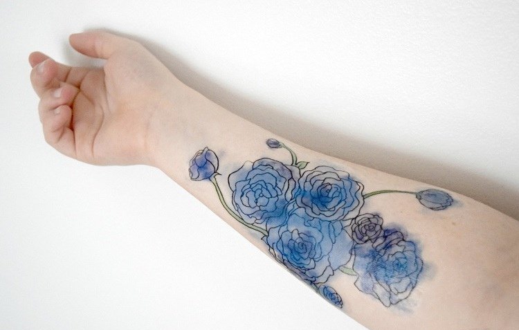 点击大图看下一张：手臂纹身水彩女神纹身小清新植物纹身小花朵纹身图案