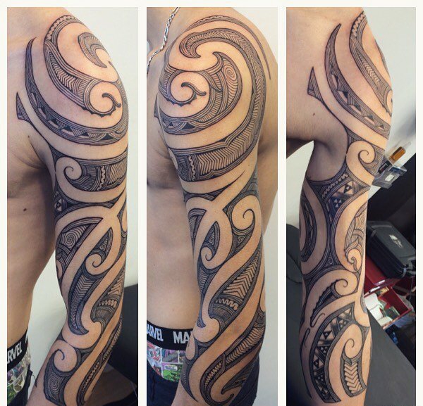 点击大图看下一张：男士纹身图腾黑色手臂线条纹身几何元素纹身图案