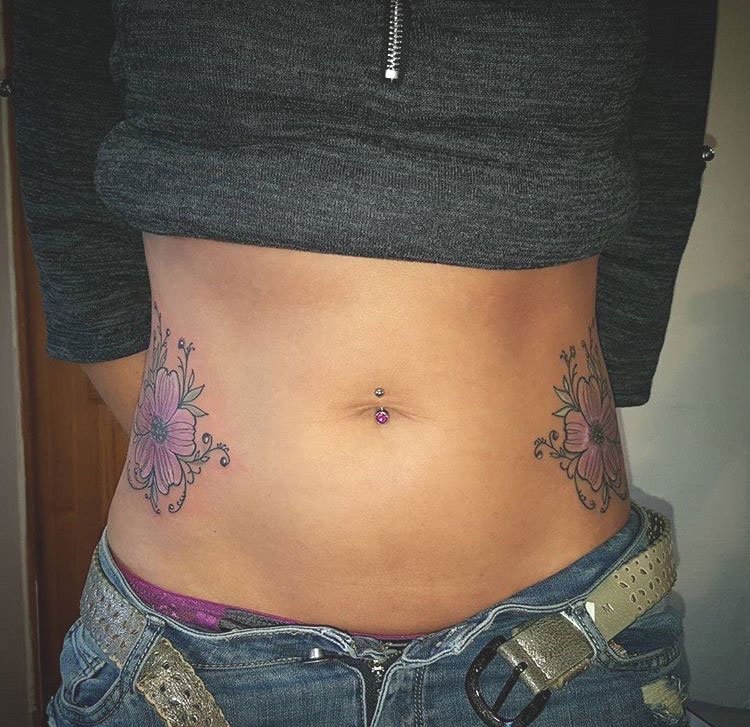 点击大图看下一张:彩色的女神纹身小清新植物纹身小花朵图案