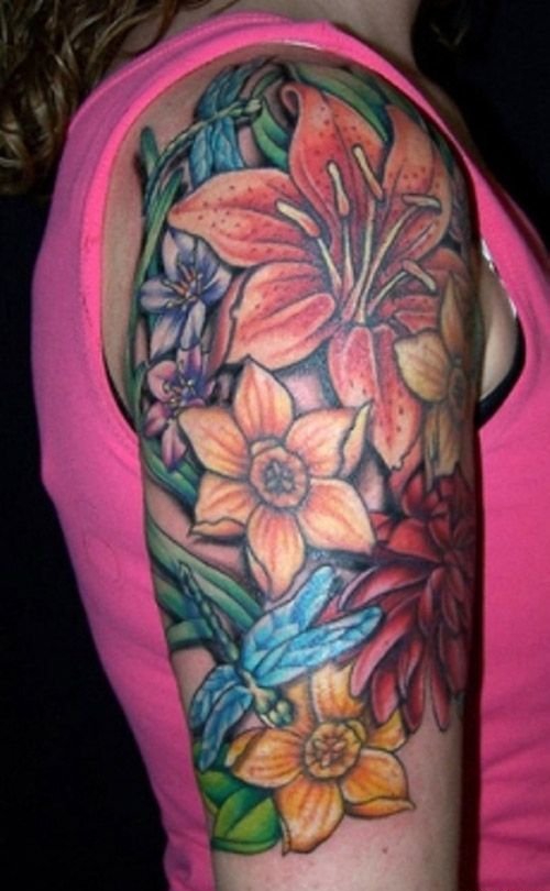 点击大图看下一张：彩色植物颜料纹身女性喜欢的一组漂亮的花卉纹身图案