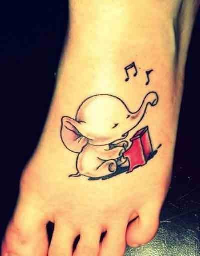 点击大图看下一张:女生们会喜欢这样的很萌很可爱的一组小象纹身图案