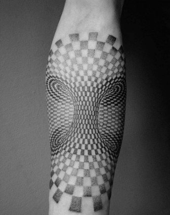 点击大图看下一张:男生多款个性且帅气的几何元素纹身