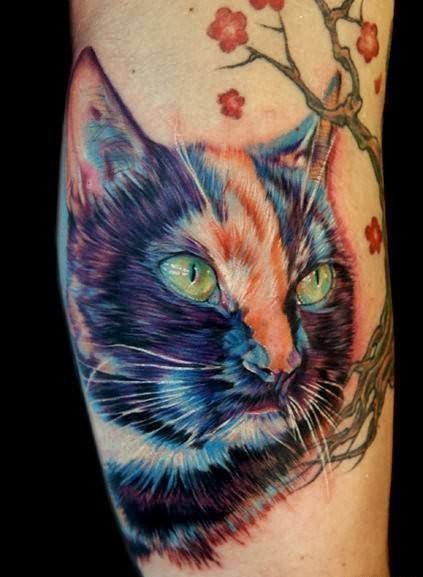 点击大图看下一张：彩色的各种风格猫纹身动物图案纹身