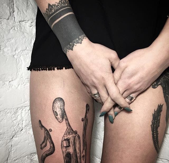 点击大图看下一张:一组个性的纹身黑白灰风格点刺纹身图案