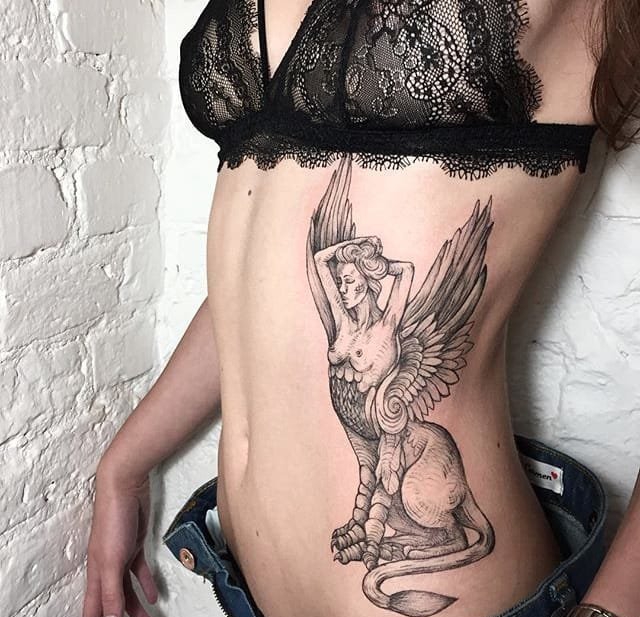 点击大图看下一张：一组个性的纹身黑白灰风格点刺纹身图案