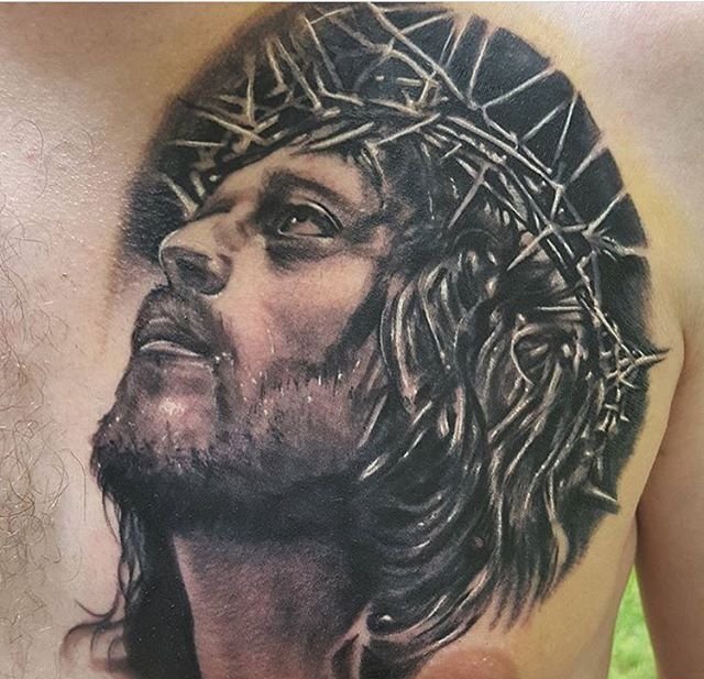 点击大图看下一张：一组男女都喜爱的点刺纹身超个性纹身图案