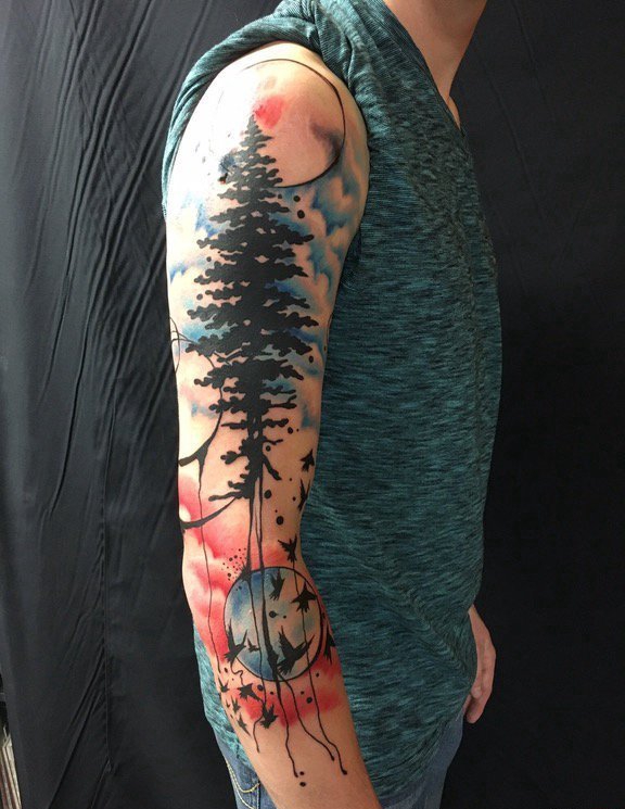 点击大图看下一张：手臂上彩绘纹身几何元素纹身月亮纹身和树纹身植物纹身图片