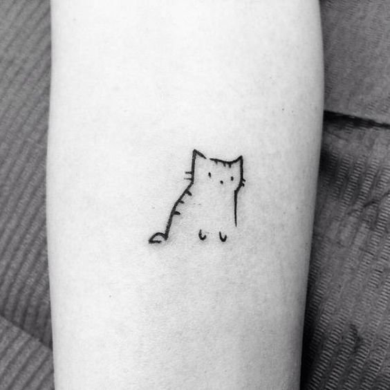 点击大图看下一张：简约可爱的手臂猫咪纹身图片