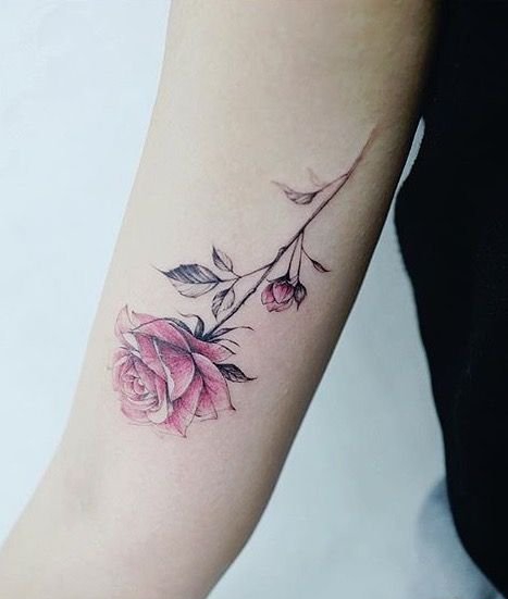 点击大图看下一张：女生彩绘纹身技巧小清新植物纹身文艺花朵纹身图案