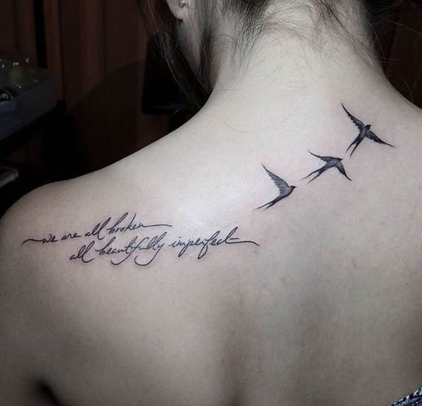 点击大图看下一张:一组活泼生动的小鸟纹身动物纹身图案