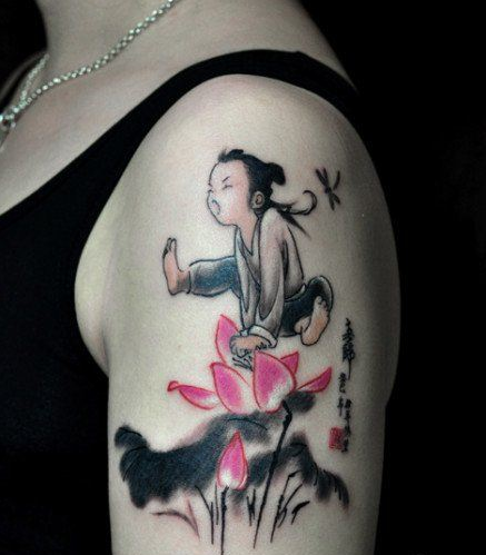 点击大图看下一张：手臂唯美中国风水墨莲花小孩纹身图案