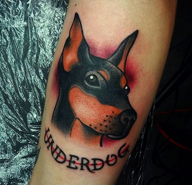 点击大图看下一张：一组生动且活泼的杜宾犬宠物狗纹身动物纹身图案大全