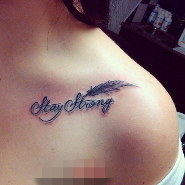 点击大图看下一张:一组女生肩部简单个性线条小巧纹身图案大全