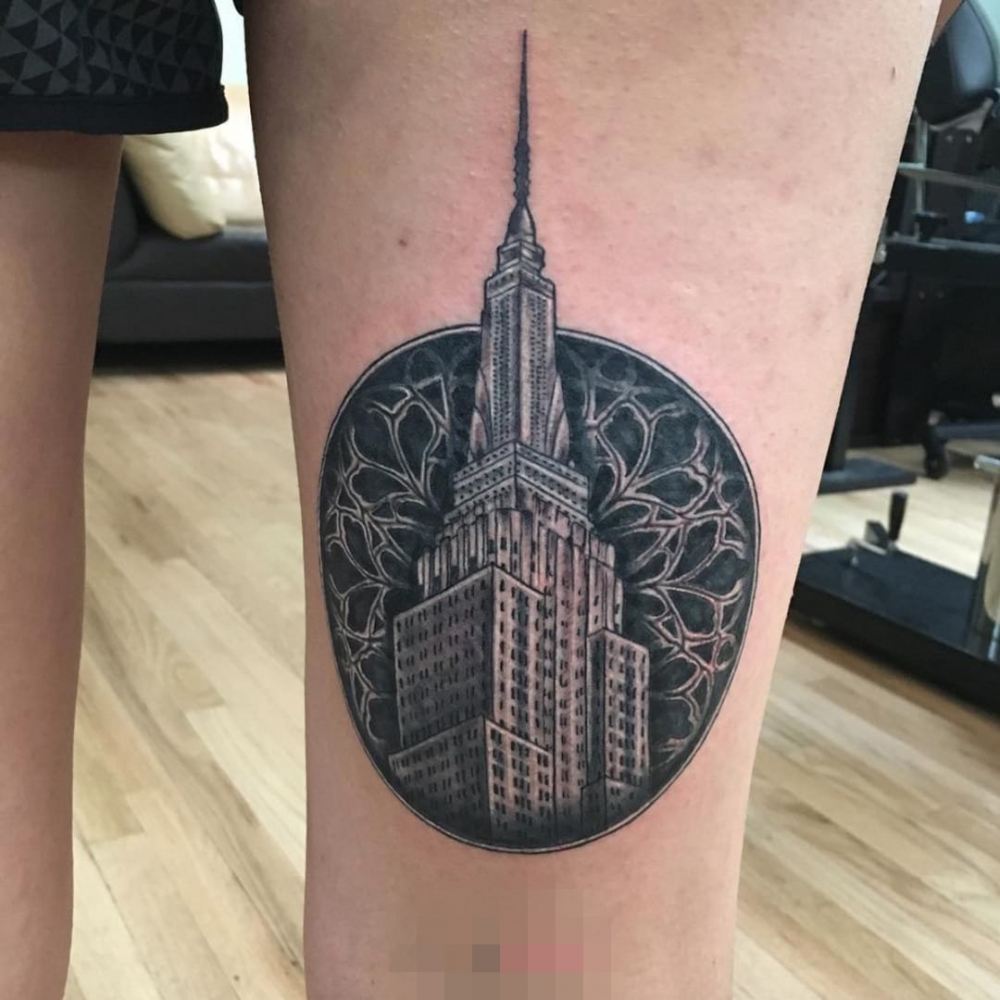 点击大图看下一张:黑白几何线条标志性建筑设计纹身图案