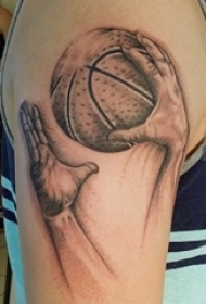多款关于篮球的黑色素描点刺技巧创意篮球纹身图案