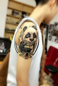 手臂叛逆的圆滚滚卡通熊猫彩绘纹身图案