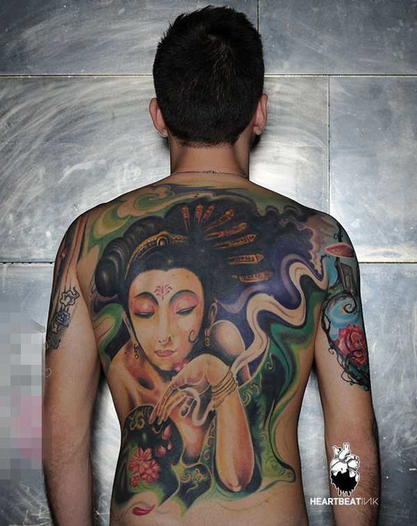 点击大图看下一张：日本文化经典唯美艺妓创意个性纹身图案