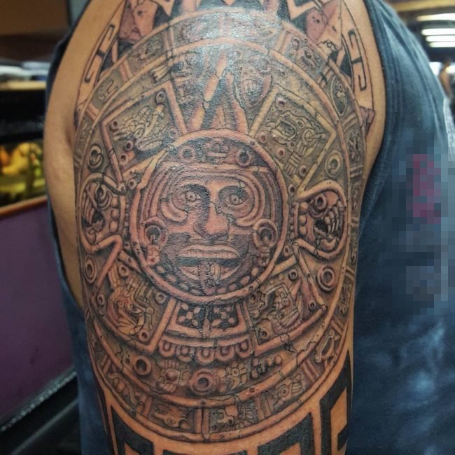 点击大图看下一张：神秘的黑色几何线条玛雅部落图腾纹身图案