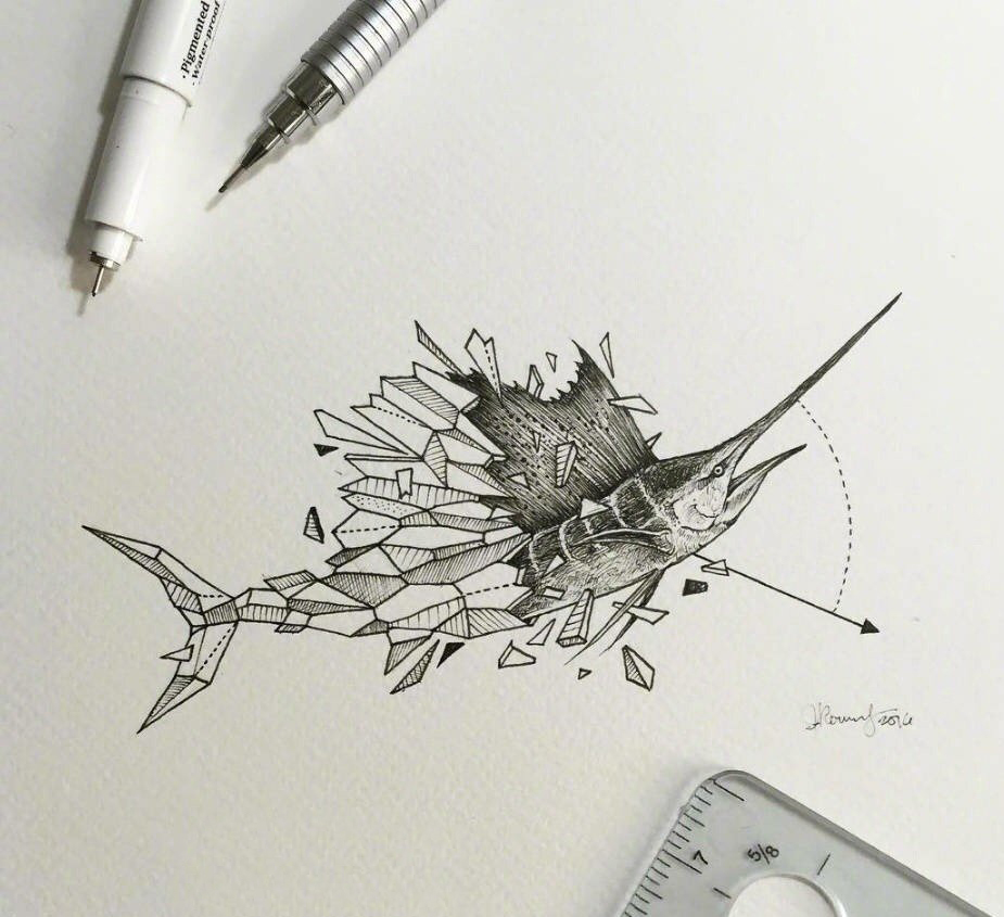 点击大图看下一张：黑灰素描创意几何元素龙虾纹身手稿