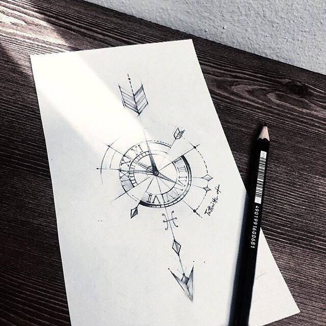点击大图看下一张：黑灰素描描绘的创意精致的指南针箭纹身手稿
