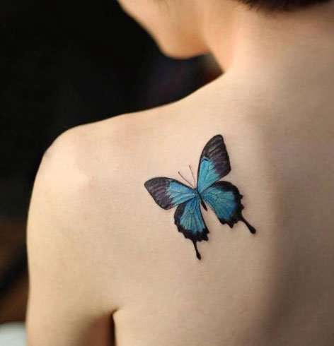 点击大图看下一张：女生背部彩绘水彩素描创意文艺蝴蝶纹身图片