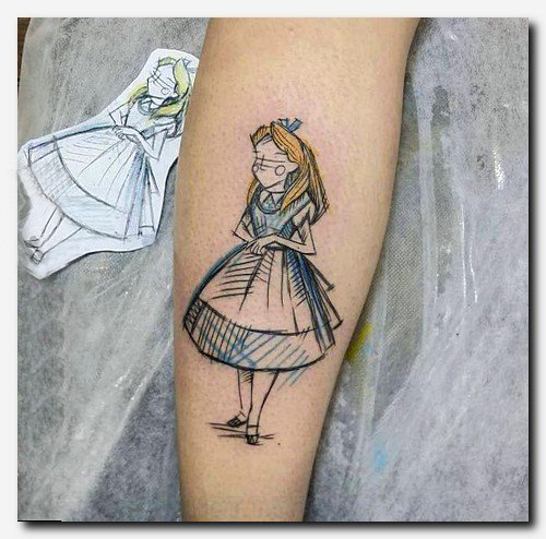 点击大图看下一张：女生手臂上彩绘水彩素描可爱女生肖像卡通纹身图片