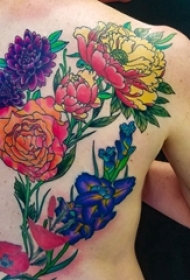 女生后背上彩绘漂亮植物素材花朵纹身图片