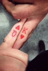 相濡以沫的简单个性线条情侣匹配纹身图案