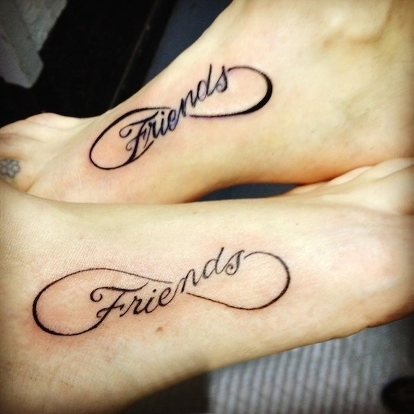 点击大图看下一张：朋友之间友谊见证纹身图案