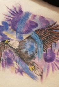 男生背部彩绘水彩素描创意霸气老鹰纹身图片