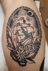 男生小腿上黑灰素描点刺技巧霸气经典帆船纹身图片